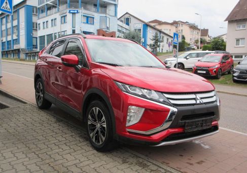 Mitsubishi Eclipse Cross, 2020 3
