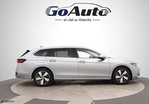 Volkswagen Passat Variant, 2025 2