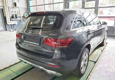 Mercedes-Benz GLC 300, 2021