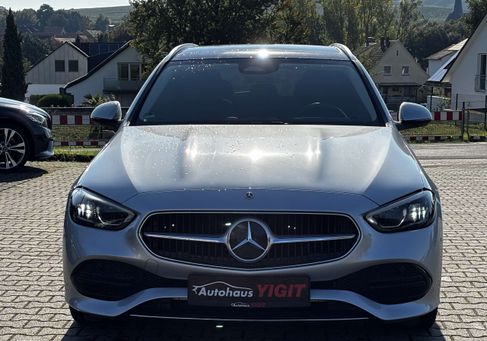 Mercedes-Benz C 180, 2022