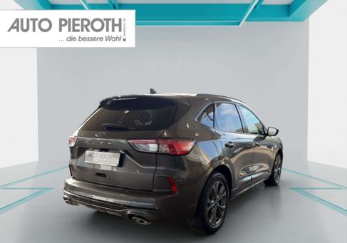 Ford Kuga, 2022