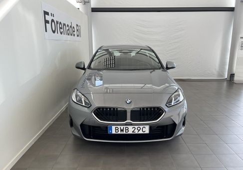 BMW 120, 2026