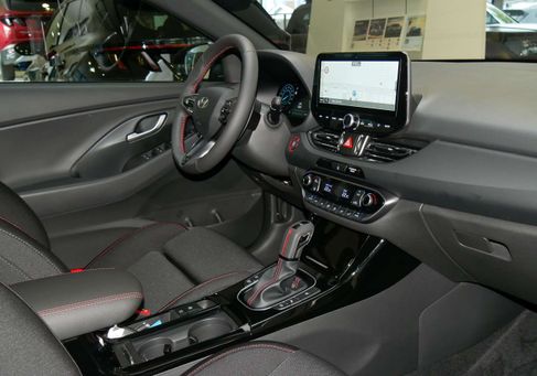 Hyundai i30, 2025 3