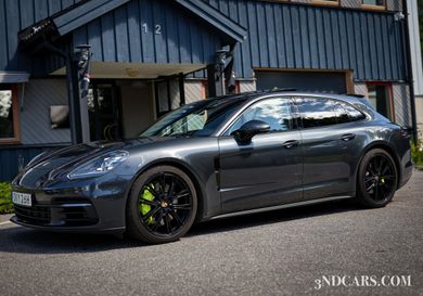 Porsche Panamera, 2019