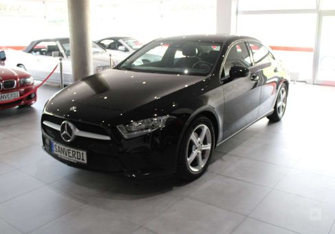 Mercedes-Benz A 180, 2020