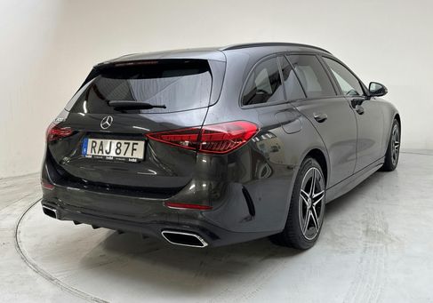Mercedes-Benz C 300, 2023