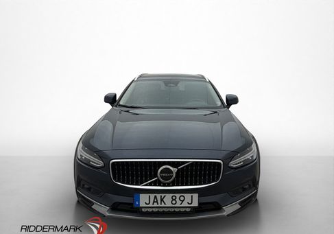 Volvo V90 Cross Country, 2023