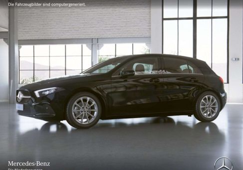 Mercedes-Benz A 160, 2023