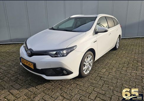 Toyota Auris Touring Sports, 2018