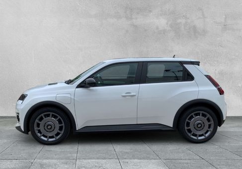 Renault R 5, 2025