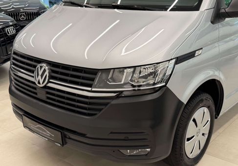 Volkswagen T6 Transporter, 2022