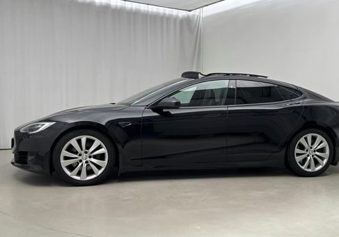 Tesla Model S, 2017