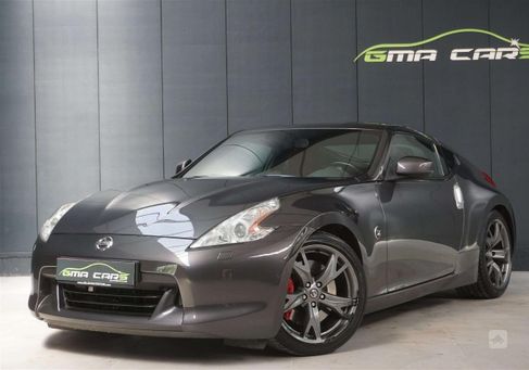 Nissan 370Z, 2011