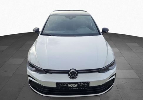 Volkswagen Golf, 2024 3