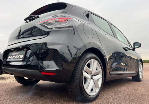 Renault Clio, 2025