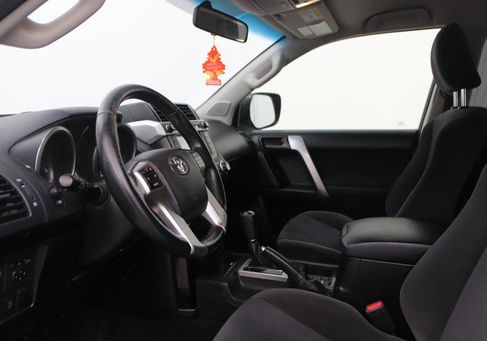 Toyota Land Cruiser, 2014