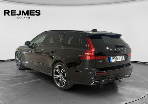 Volvo V60, 2022