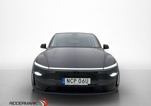 Tesla Model Y, 2025 2