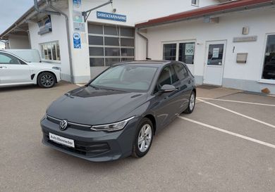 Volkswagen Golf, 2025