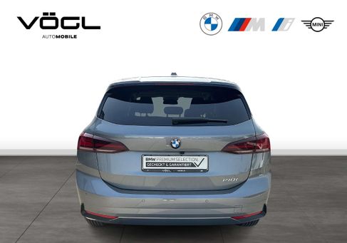 BMW 218, 2023