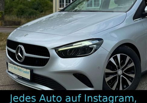 Mercedes-Benz B 180, 2023