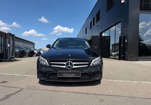 Mercedes-Benz C 300, 2021