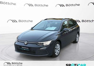 Volkswagen Golf, 2022