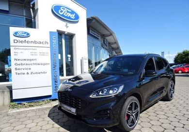 Ford Kuga, 2022