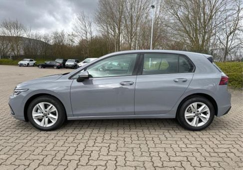Volkswagen Golf, 2023 2