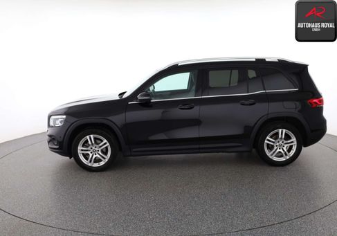 Mercedes-Benz GLB 180, 2021