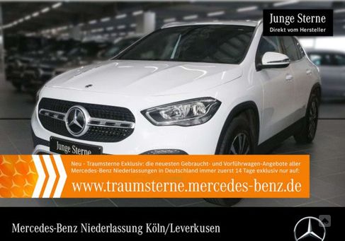 Mercedes-Benz GLA 180, 2021