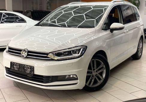 Volkswagen Touran, 2019 3