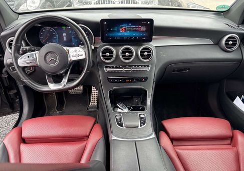 Mercedes-Benz GLC 300, 2021