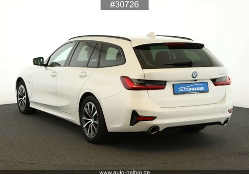 BMW 320, 2022