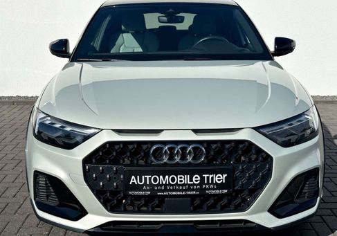 Audi A1, 2022