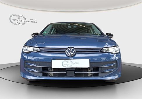 Volkswagen Golf, 2024 2
