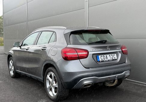 Mercedes-Benz GLA 220, 2019 3