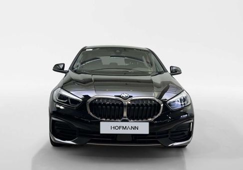 BMW 118, 2023