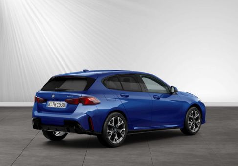 BMW 120, 2025 2