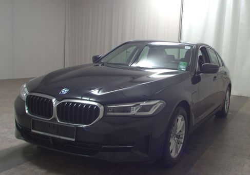 BMW 530, 2021