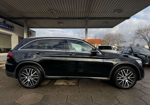 Mercedes-Benz GLC 300, 2021