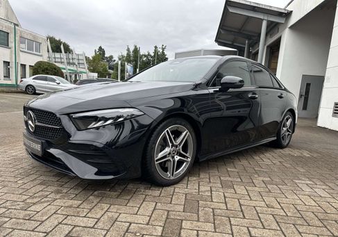 Mercedes-Benz A 200, 2023