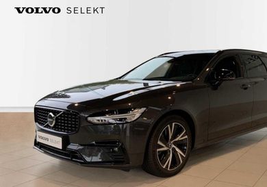 Volvo V90, 2022
