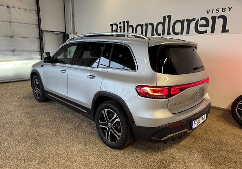 Mercedes-Benz EQB, 2022