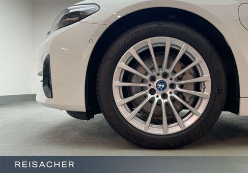 BMW 530, 2022