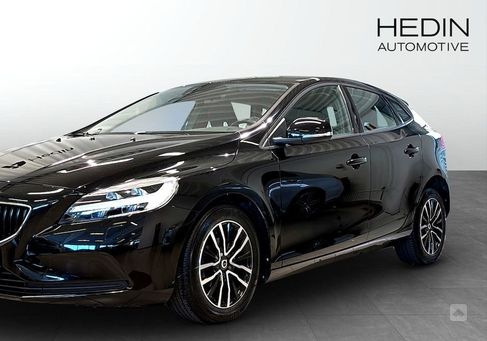 Volvo V40, 2017