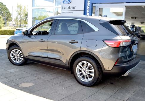 Ford Kuga, 2022