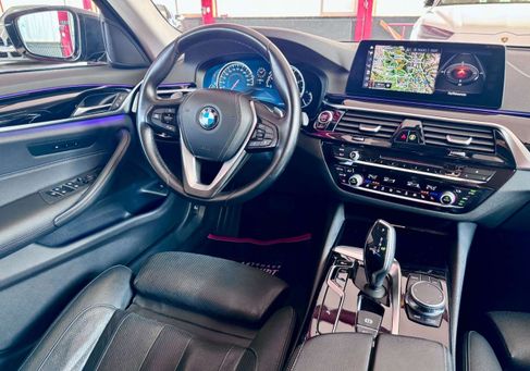 BMW 530, 2017