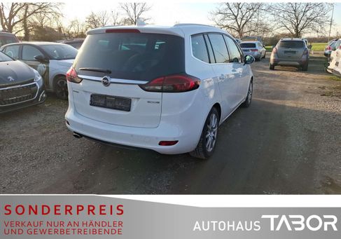 Opel Zafira, 2017