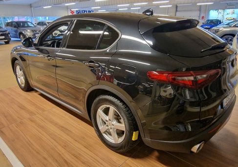 Alfa Romeo Stelvio, 2019